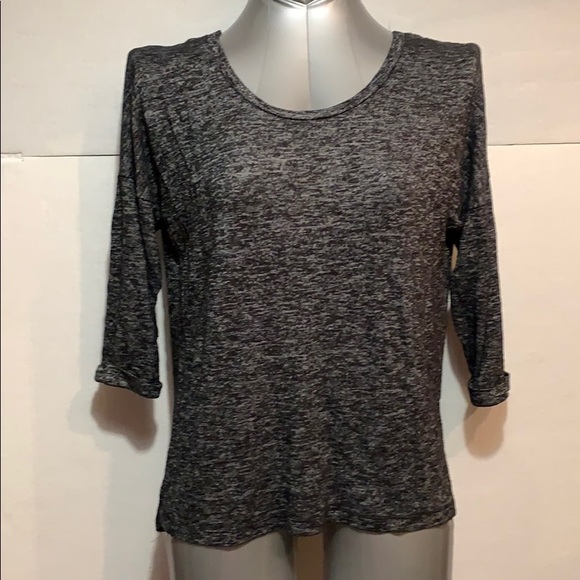 SALE!! Jennifer sweater size medium.    2 - Picture 2 of 4